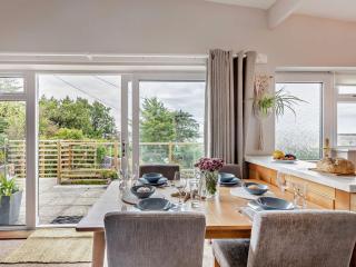 2 Bed in Aberdovey 91946 - 3