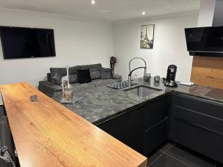 Super Appartement T2 Luxe - - 8