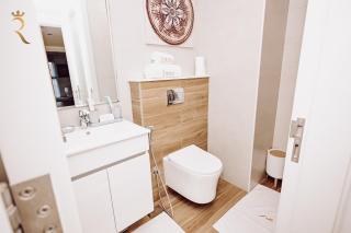 Raha Luxe - Elegant 3BR with Beach Access, Near Al Raha Beach - 7