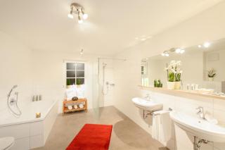 Familien- und Wellnesshotel "Viktoria" - Oberstdorf - 1