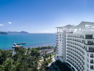 Sanya Junji Seaview Hotel - Sanya - 0