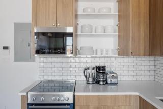 Dumbo 1br w gym roof nr TimeOut Building NYC-958 - Brooklyn - 4