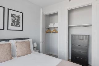 Dumbo 1br w gym roof nr TimeOut Building NYC-958 - Brooklyn - 1