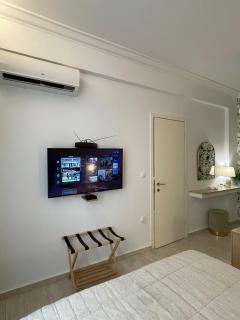 Syntagma Hideaway Luxury Apt - Atene - 4
