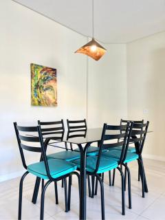 049 - Amplo Apartamento na Praia de Bombas - 8