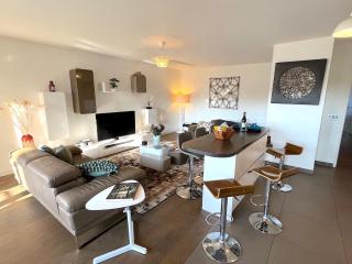 le Penthouse des Batignolles - Paris - 8