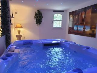 Villa Ohna - Gîte Romantique avec Spa Privé - Vals-les-Bains - 7