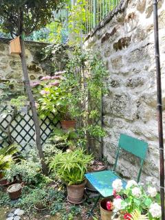 Artist House ; private courtyard, Paris center - 4