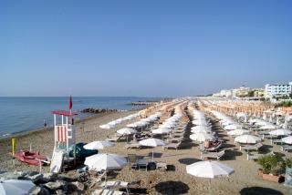 Bright villa in Caorle, private garden - Beahost - Caorle - 2