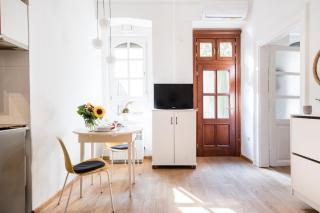 Artistic apartment in city centre - Budapeste - 4