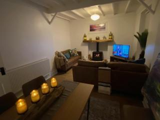 Family Cottage in Llandudno with Parking - Llandudno - 6