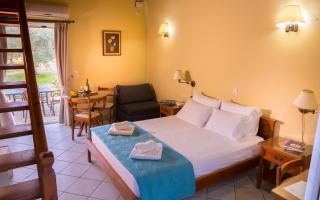 Olive Τrees Garden - Lixúri - 3