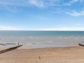 Beach Apartment - Hastings - 6