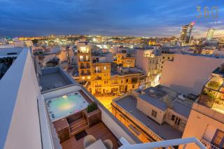 Beautiful 3BR Triplex penthouse with Hot-Tub by 360 Estates - Il-Gżira - 4