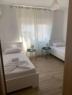 Apartment Roxy - Saranda - 8