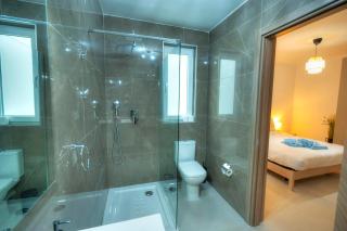 Spacious, bright & modern 3 bedrooms, balcony APIC1-1 - Msida - 2