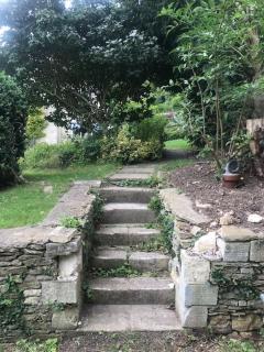 Bright, airy Annex in village with stunning views - Stroud - 6