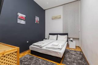 Bold Base Apartment - Budapest - 7