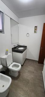 Acogedor departamento con cochera - 6