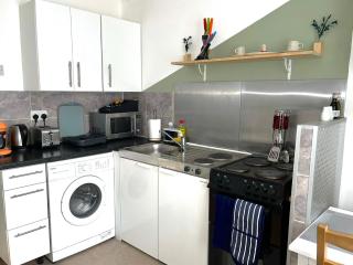 Comfortable and convenient 1-Bed Apart in Romford - Romford - 4