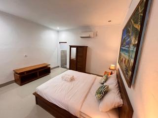 Penyon Beach House - 3