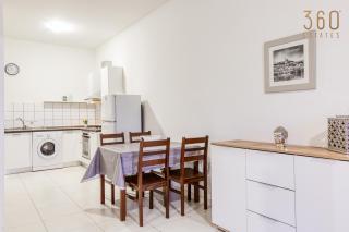 Cosy & Stylish 1BR home in The Heart of Gzira by 360 Estates - Il-Gżira - 3