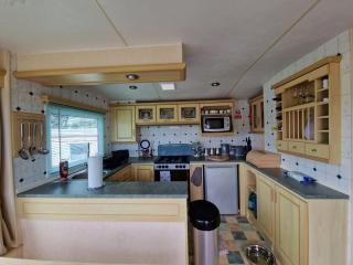 Haven on the Hill 2 Bed Caravan with Town Views of Aberystwyth F7 - 6