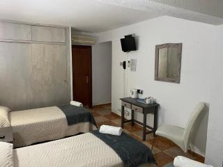 Hostal Virgen del Rocío II - 7