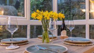 Picturesque Stone Cottage in the Heart of North Yorkshire Village - Hideaway Cottage - York - 6