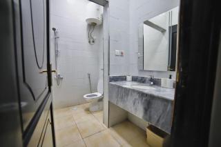 Modern Family Apartments 7 Mins Drive to Al Masjid Nabwi - 5