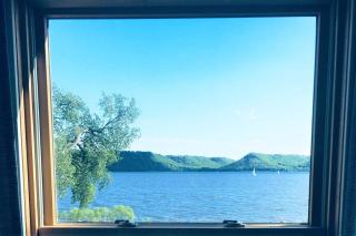 Villa Del Lago - Lakehouse in Pepin - 3