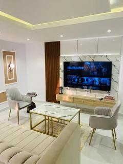 Atelier Lux Homes- Modern Service Apartments with Amazing Designs - Ibadan - 1