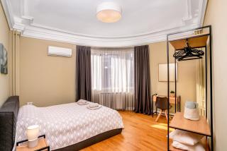 Stunning Luxury 3 Bedroom Apt in the Heart of Town - Sofia - 9
