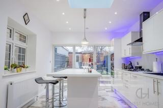 Host & Stay - Broadland House - 0