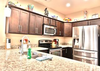 Spacious House near the Beach 300 - Myrtle Beach - 8