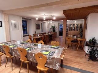 Chrona Bed & Breakfast - Jenaz - 5