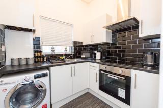 Benoît Apartments - Manchester - 9