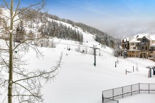 The Village Ski In Ski Out - 8