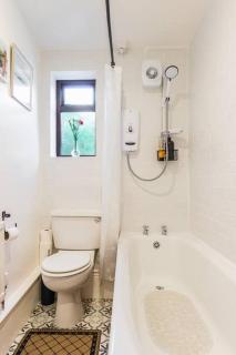 Sarahs Cottage - Taunton - 8