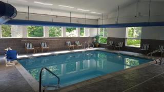 Best Western Plus New England Inn & Suites - Berlin - 1