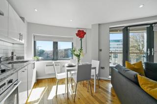 AMISHA 2Bedroom Apartment in Tower Bridge London Bridge Bermondsey - Perfect For Long Stays - 6