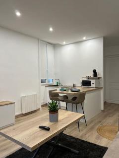 * Cosy & Netflix Proche Centre * - 3