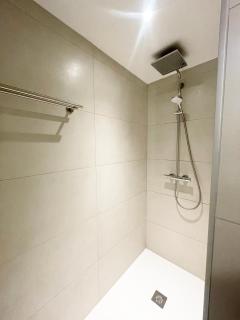 Hugo by the harbor, light-filled and centrally located apartment - free parking - 4