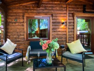 Leafy Hollow Lodge - Louth - 8