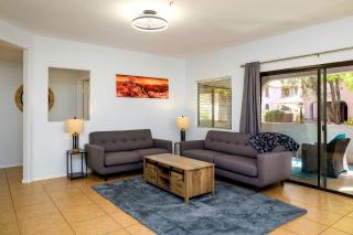 Villa Cortina condo - Scottsdale - 5