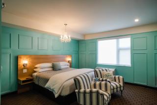 The Grove Motel - Colchester - 1