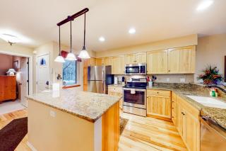 Mountain Harbor Hideaway - Whitefish - 4