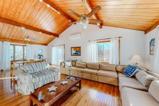 Frazier Circle, Unit 1 - Oak Bluffs - 7