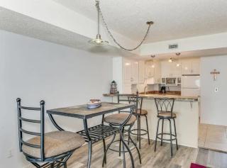 Boardwalk Unit E4 - Pensacola Beach - 3