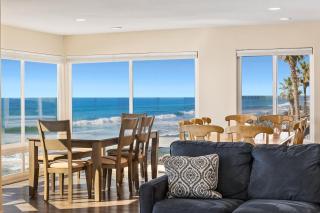 Oceanfront 3-unit complex - Private Deck - BBQ - Oceanside - 0